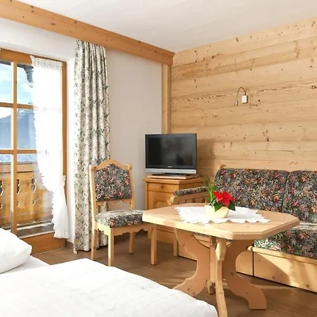 Apartment Haus Schmiederer *
